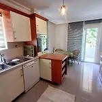 Limon Marmaris'de Oezel Havuzlu Вилла Мармарис